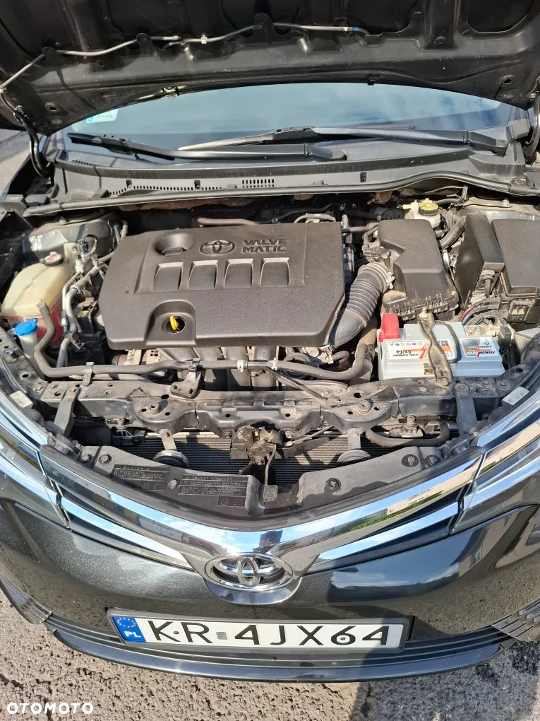 Toyota Corolla 1.6 Comfort - 8