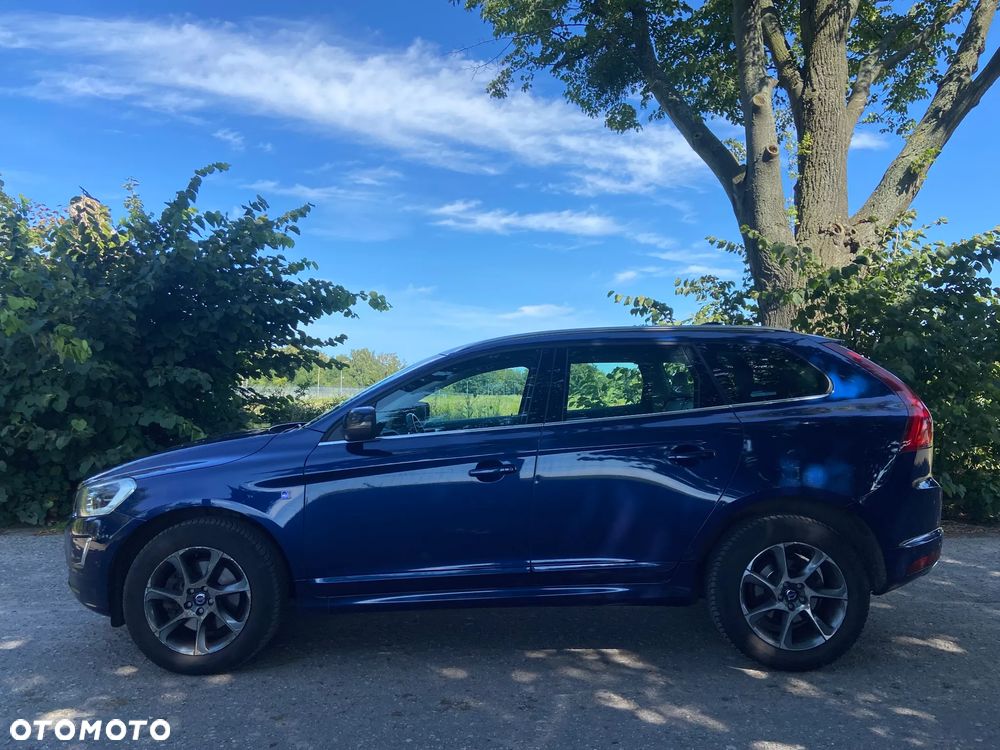 Volvo XC 60 D4 Drive-E Ocean Race - 3