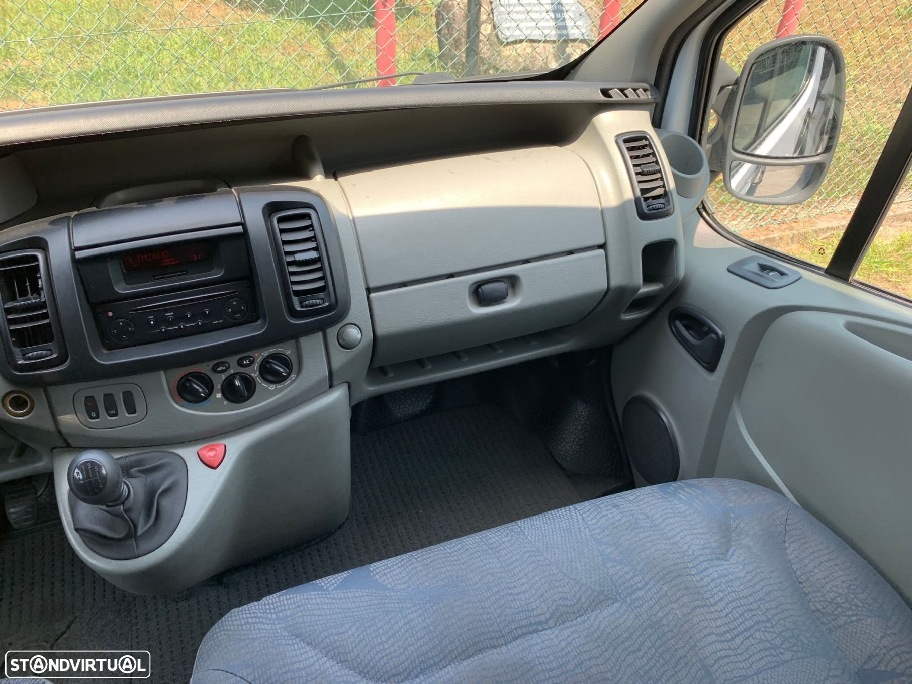 Renault Trafic 1.9 dCi L1H1 1T 100 9L - 50