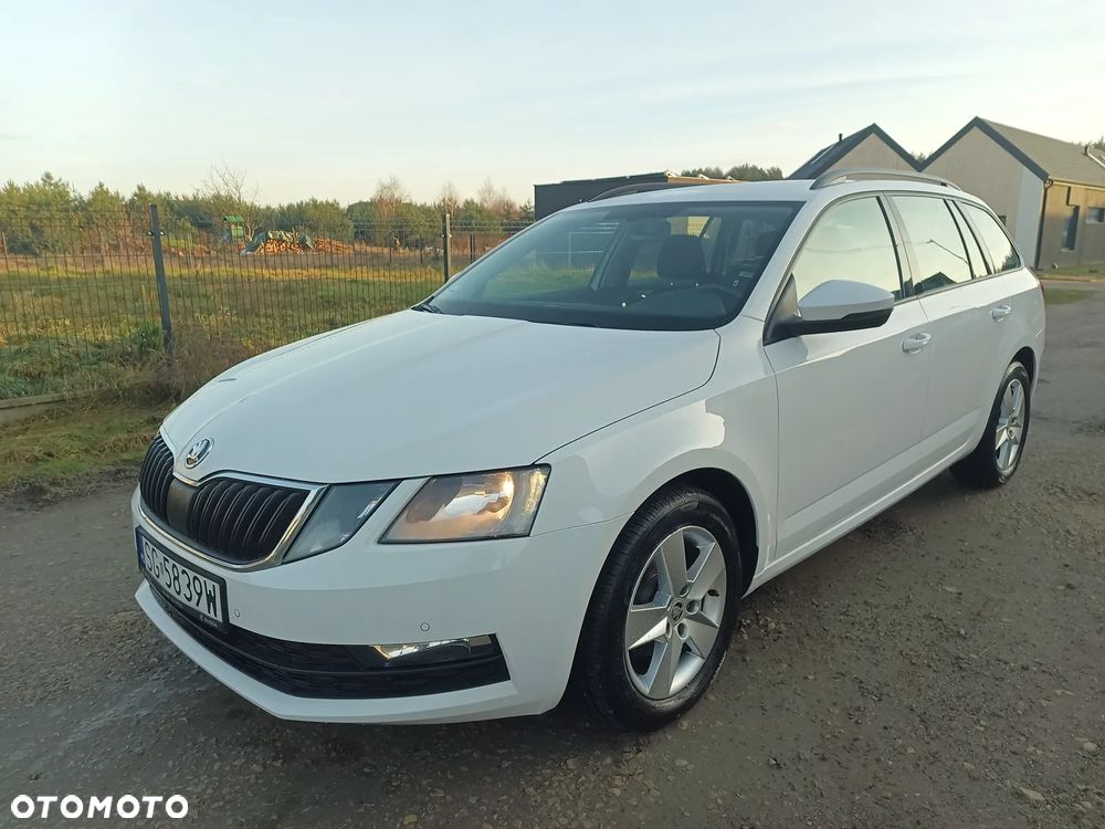 Skoda Octavia 1.6 TDI Ambition - 1