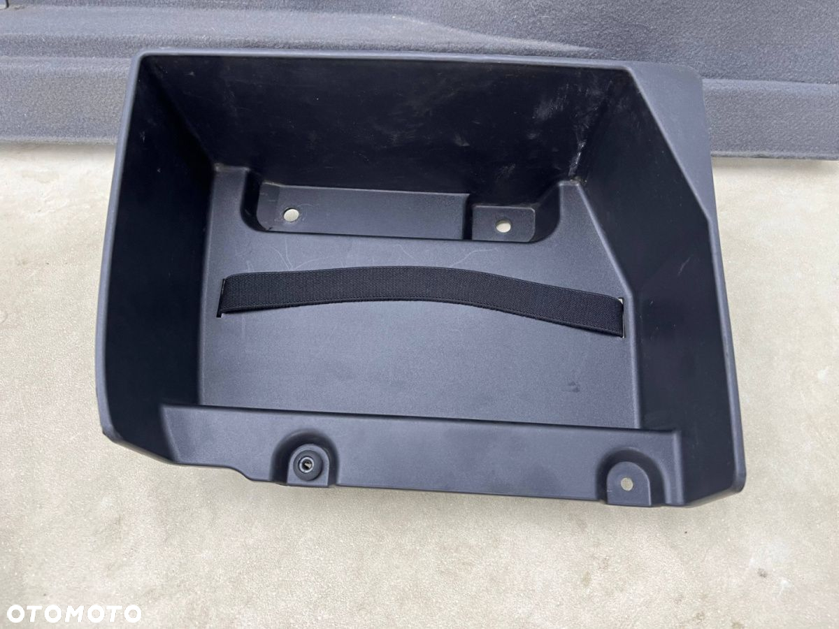 Tapicerka Chevrolet Nubira III J200 KOMBI 05-12r wykładzina wkład dywan schowek boczki bagażnika KPL - 11