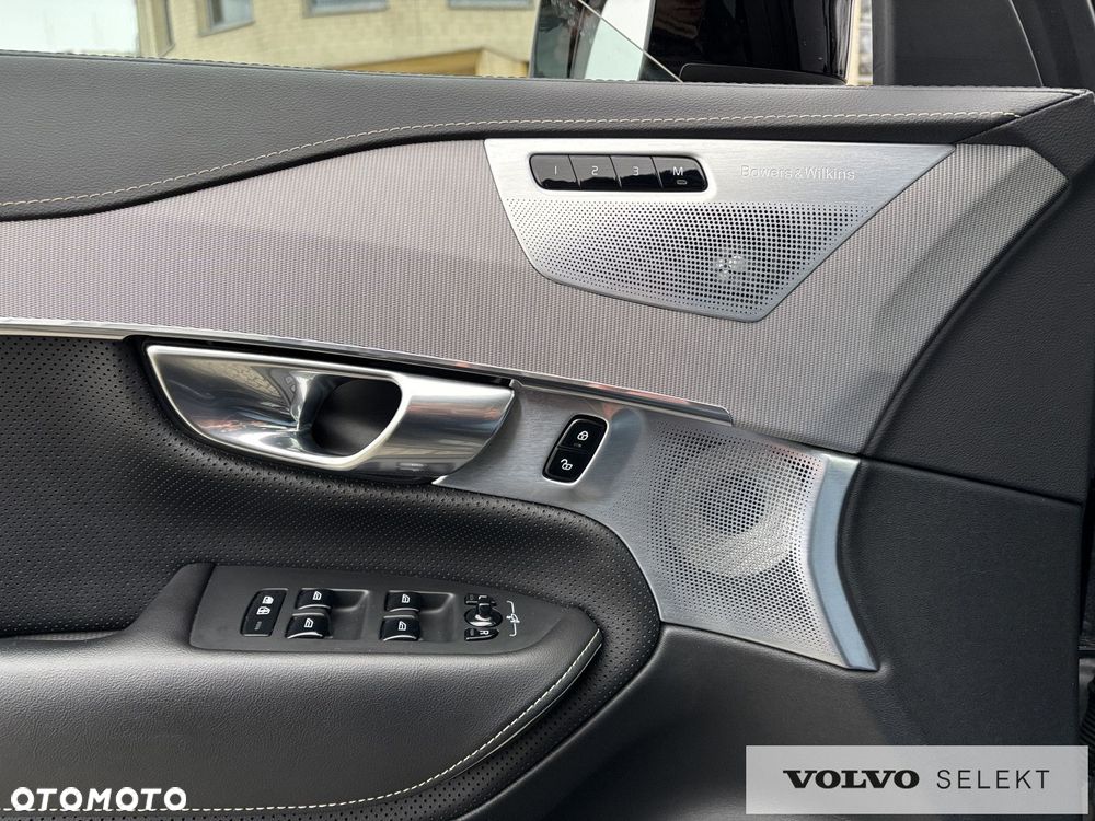 Volvo XC 90 - 14