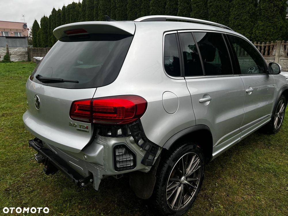 Volkswagen Tiguan - 12