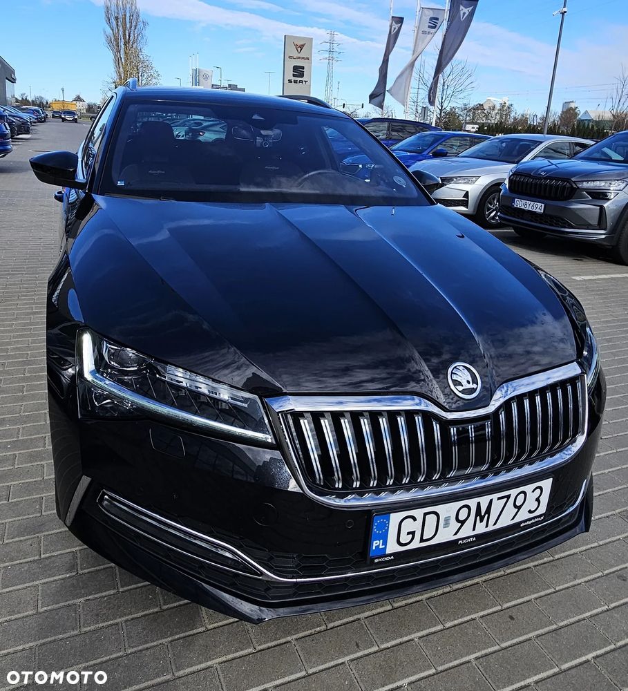 Skoda Superb 2.0 TDI SCR 4x4 L&K DSG - 10