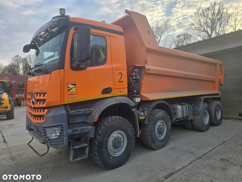 Mercedes-Benz AROCS 4151 - 4