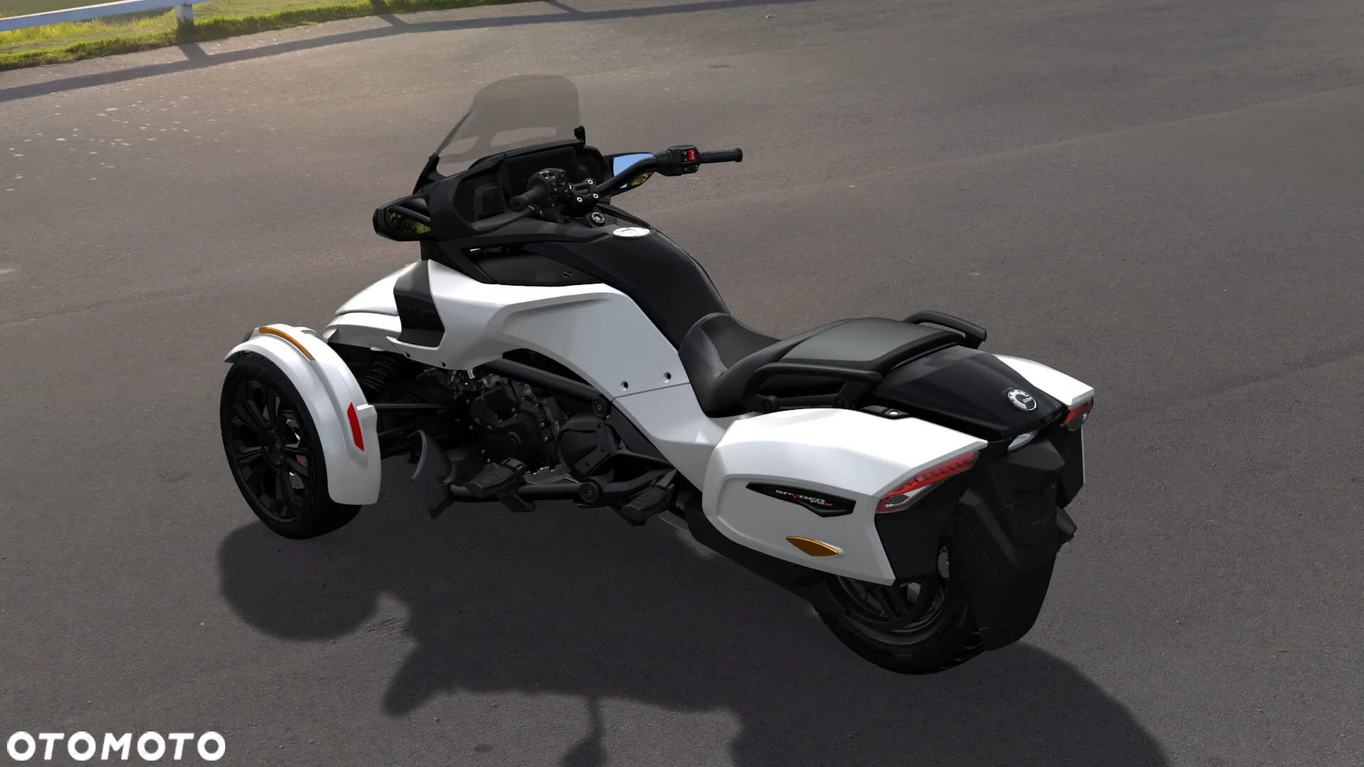 Can-Am Spyder - 8