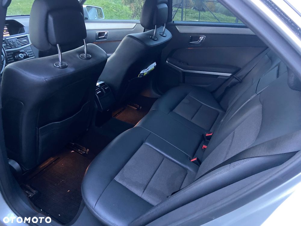 Mercedes-Benz Klasa E 250 CDI DPF BlueEFFICIENCY Automatik Avantgarde - 14