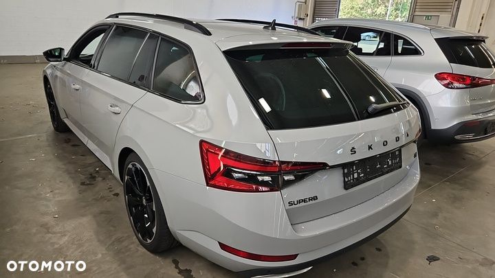 Skoda Superb 1.4 TSI Plug-In Hybrid Sportline DSG - 4