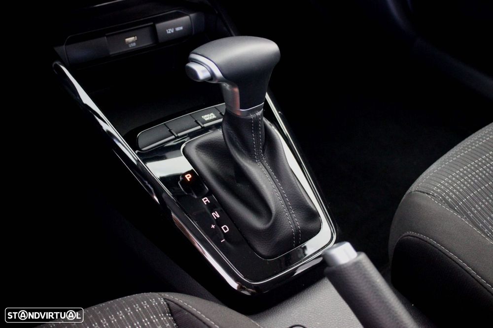 Kia Stonic - 27