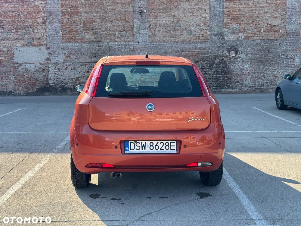 Fiat Grande Punto - 8