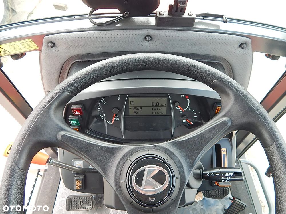 Kubota L2-522 - 5