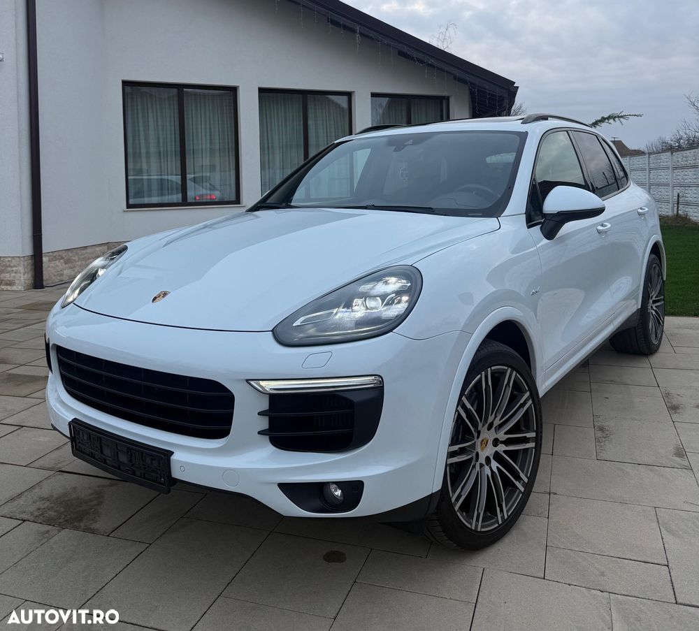 Porsche Cayenne - 6