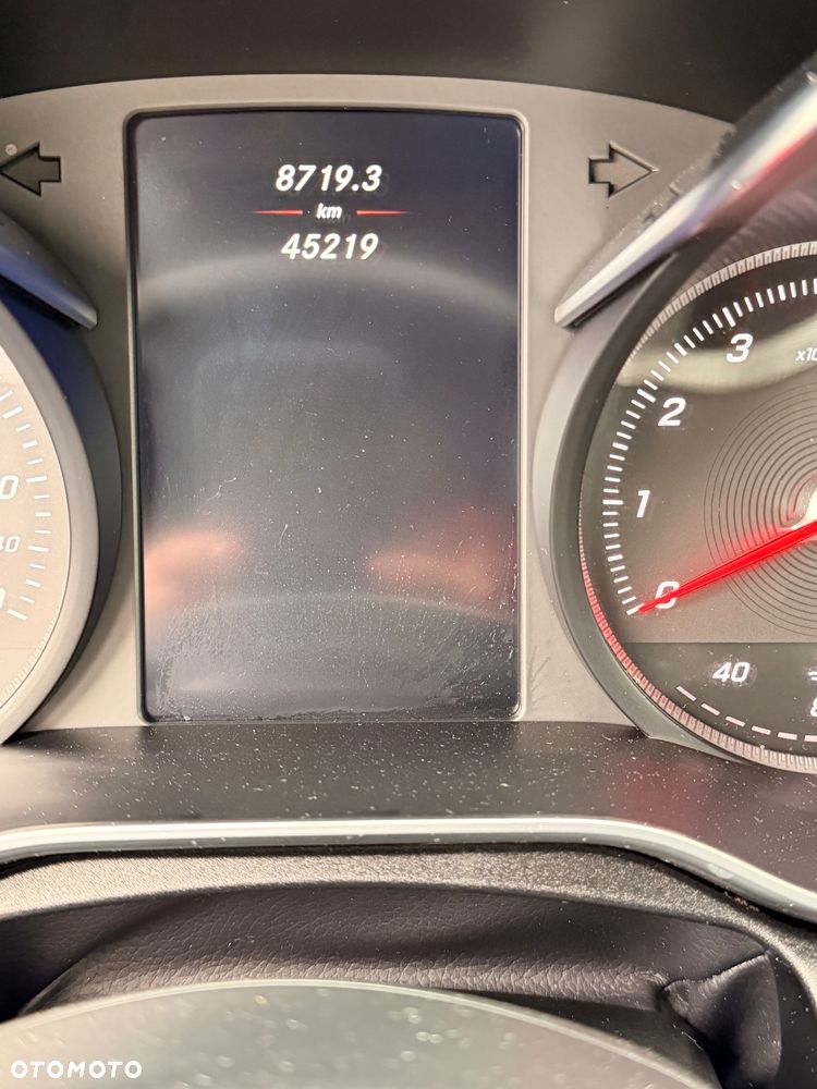 Mercedes-Benz Klasa C 200 9G-TRONIC - 14