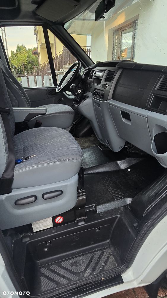 Ford Transit Chalenger 49 ZAMIANA - 30