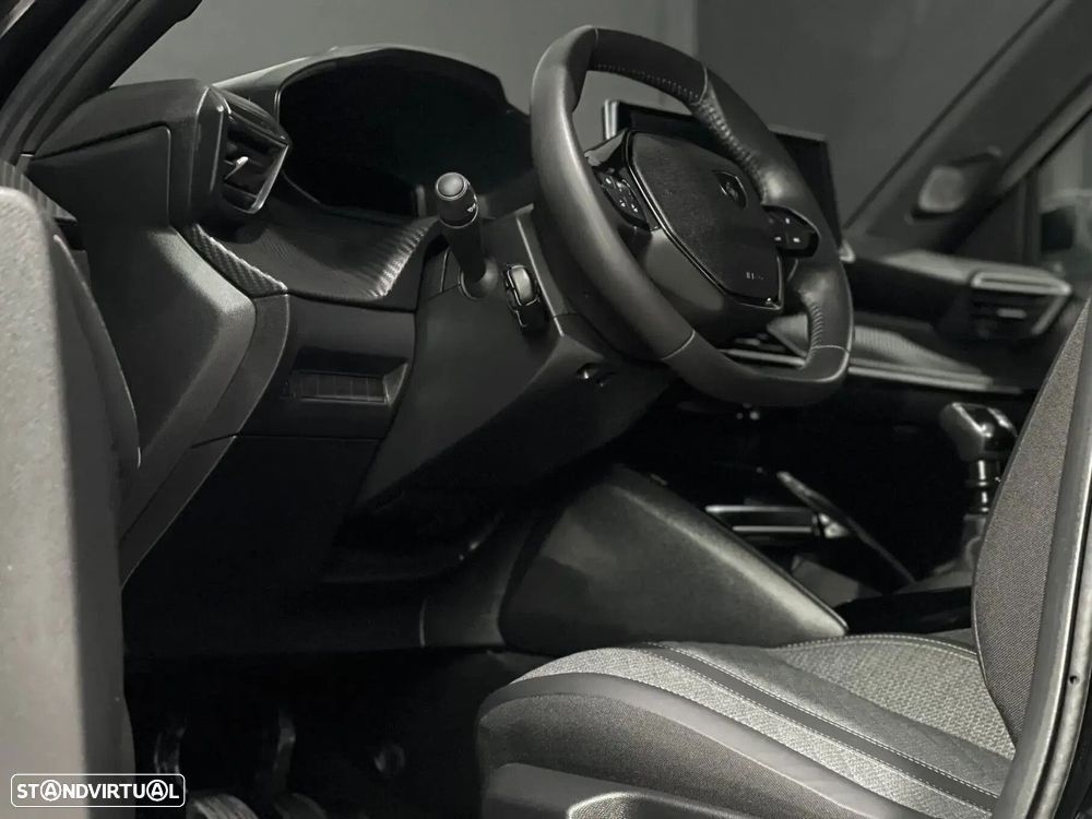Peugeot 2008 - 2