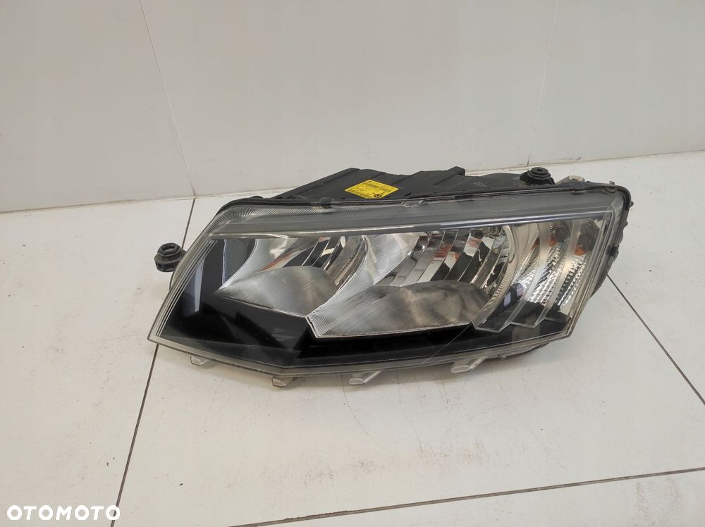 lampa reflektor lewy lewa przód eu skoda octavia iii 3 - 1