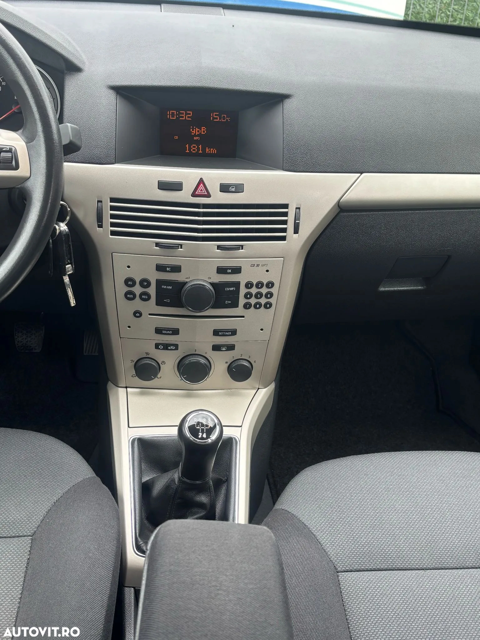 Opel Astra 1.6 Cosmo - 10