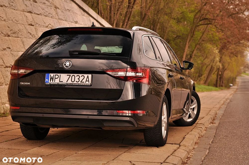 Skoda Superb 1.6 TDI DSG Style - 9