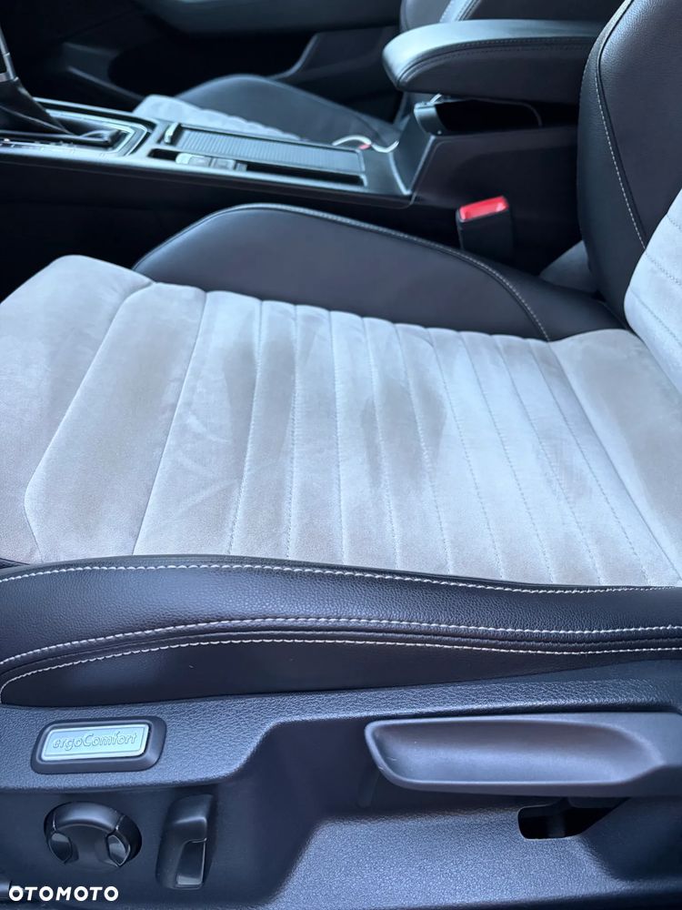Volkswagen Passat 2.0 TSI BMT Highline DSG - 11