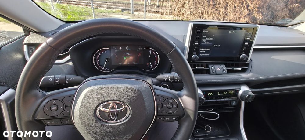 Toyota RAV4 2.0 Comfort 4x2 - 2
