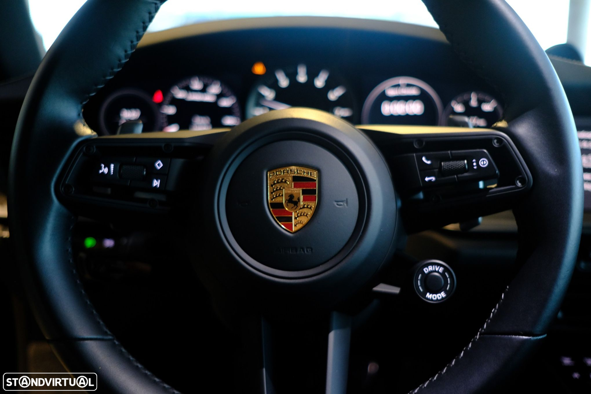 Porsche 911 (992) Carrera 4S PDK - 13