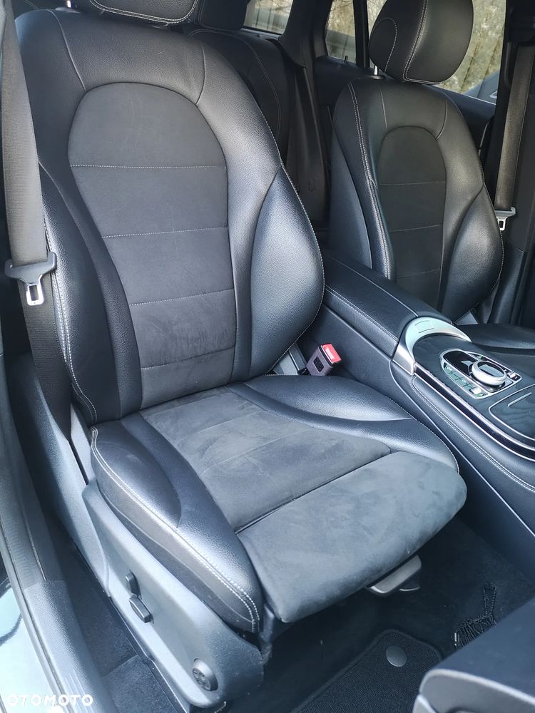 Mercedes-Benz GLC - 24