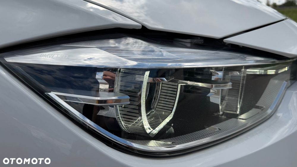 BMW Seria 3 318i - 22
