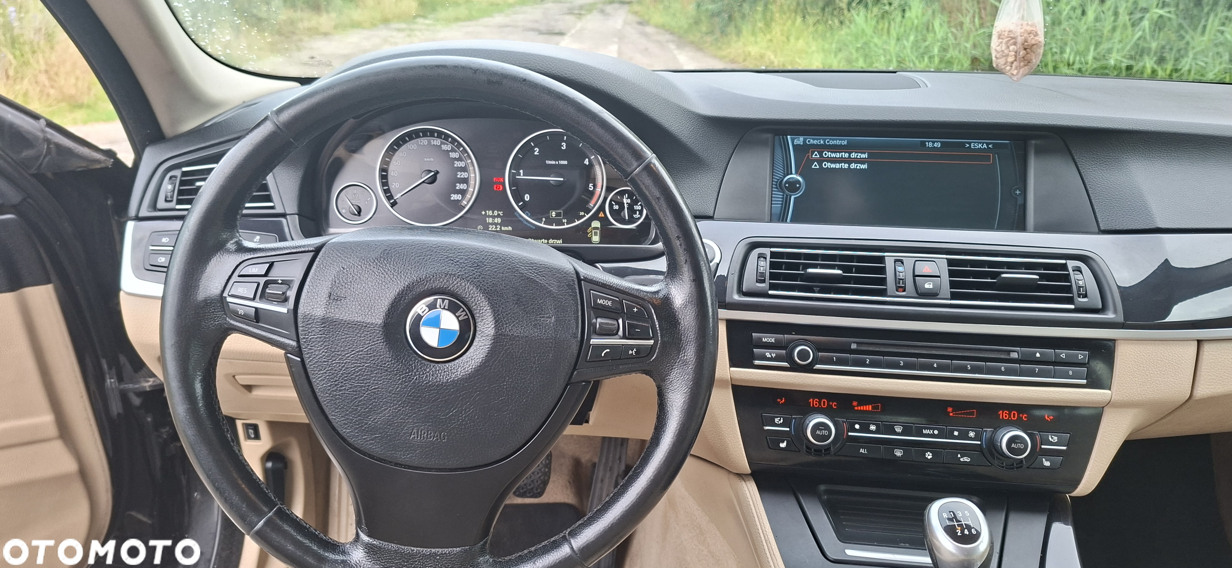 BMW Seria 5 520d Touring - 37