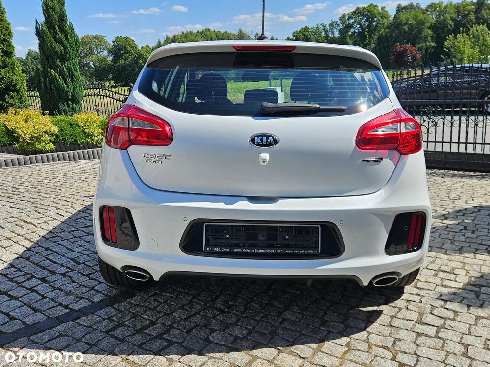 Kia Ceed 1.0 T-GDI ISG GT Line - 29
