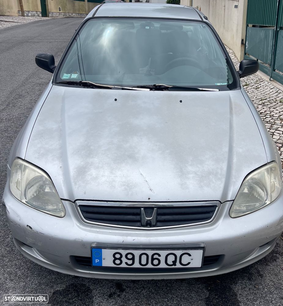 Honda Civic 1.5i LS - 6