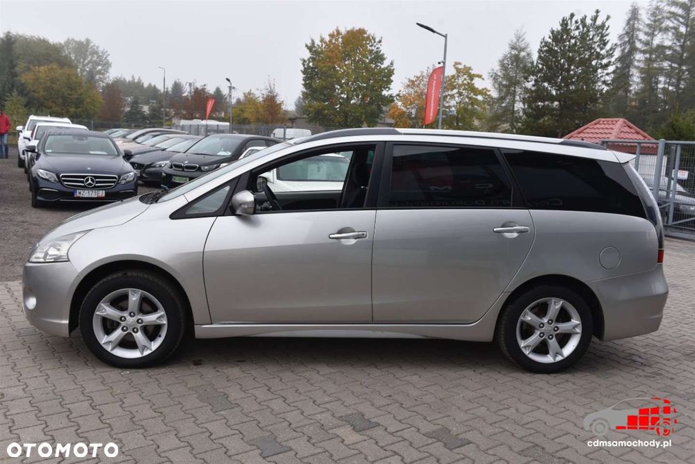 Mitsubishi Grandis - 7