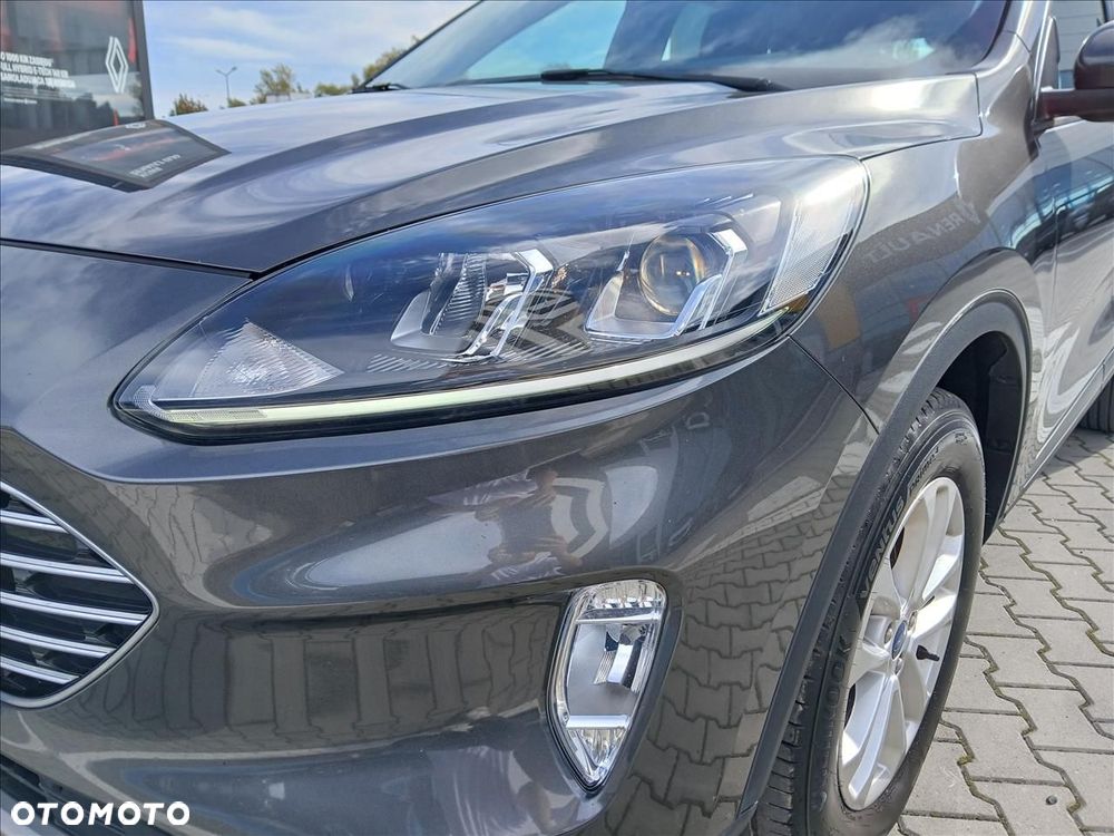 Ford Kuga 2.5 FHEV FWD Titanium - 23