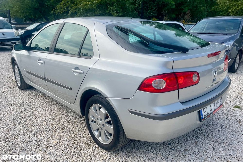 Renault Laguna - 15