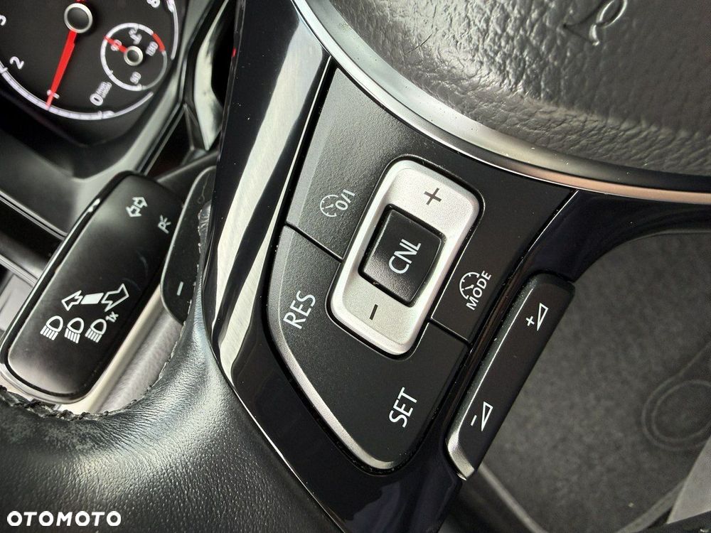 Volkswagen Polo - 16