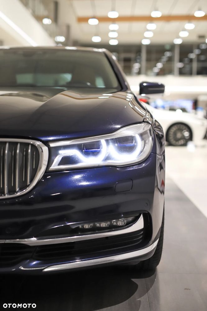 BMW Seria 7 730d xDrive - 5