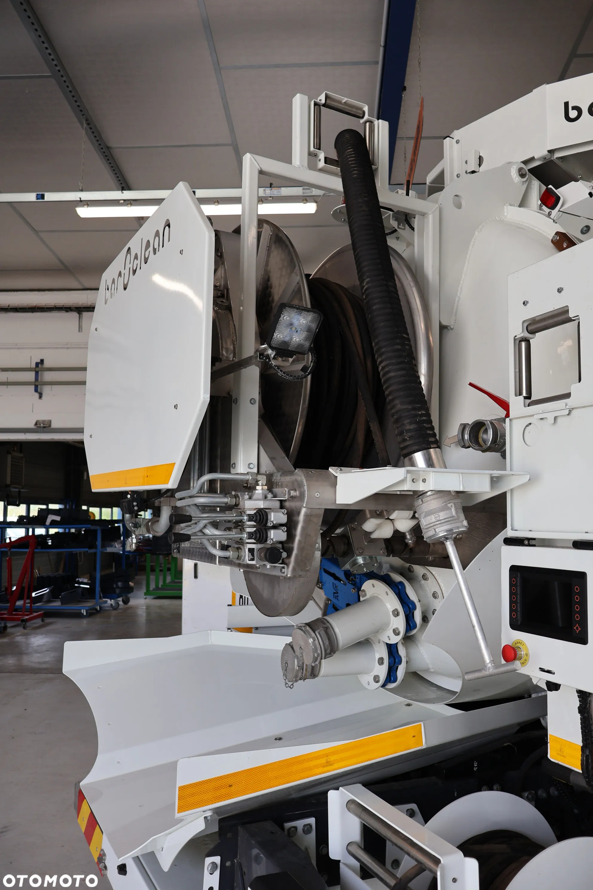 Volvo FL - 18