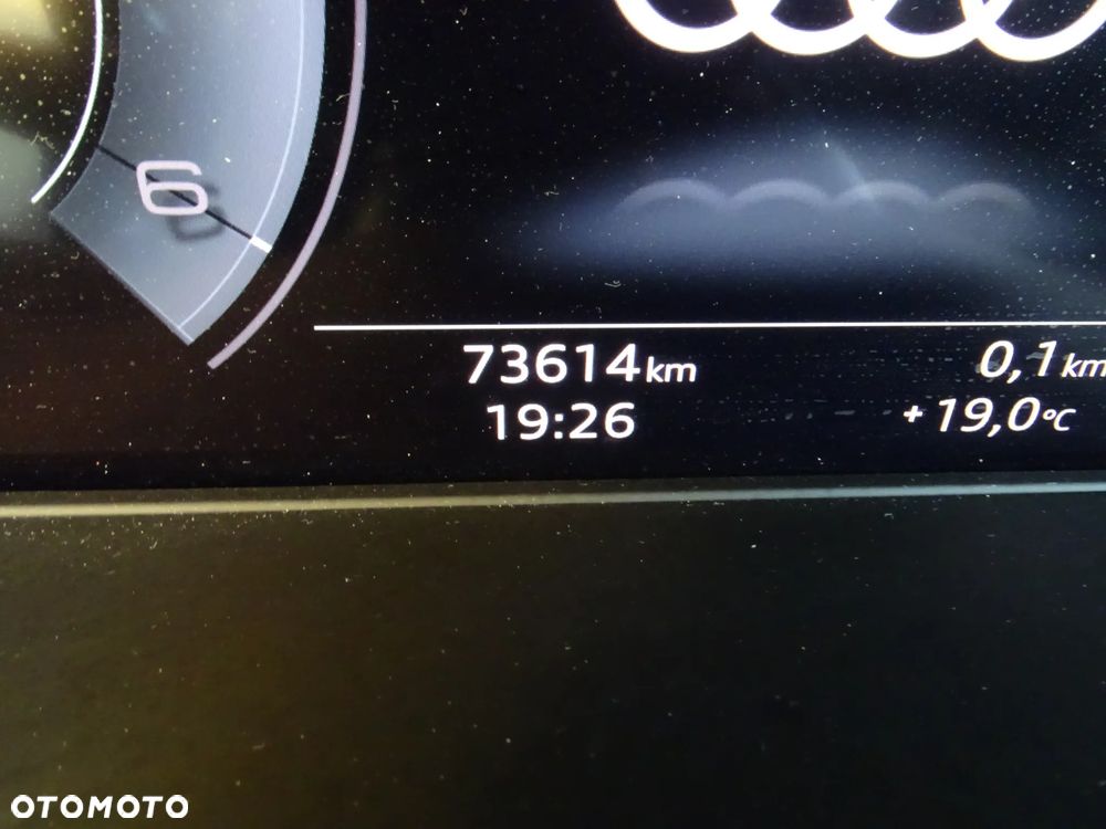 Audi A4 Avant 35 TDI S tronic - 17