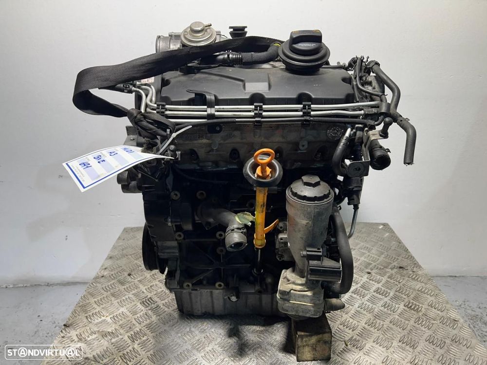 Motor SKODA SUPERB II Estate (3T5) 1.9 TDI | 10.09 - 11.10 Usado REF. BXE - 3