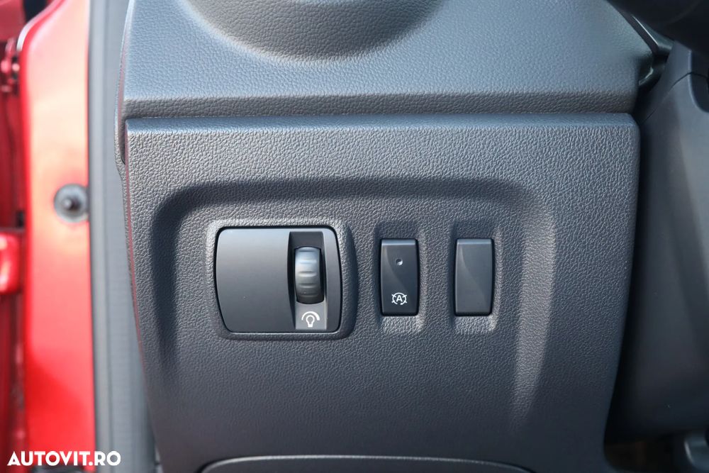 Renault Captur ENERGY TCe 120 EDC Intens - 25