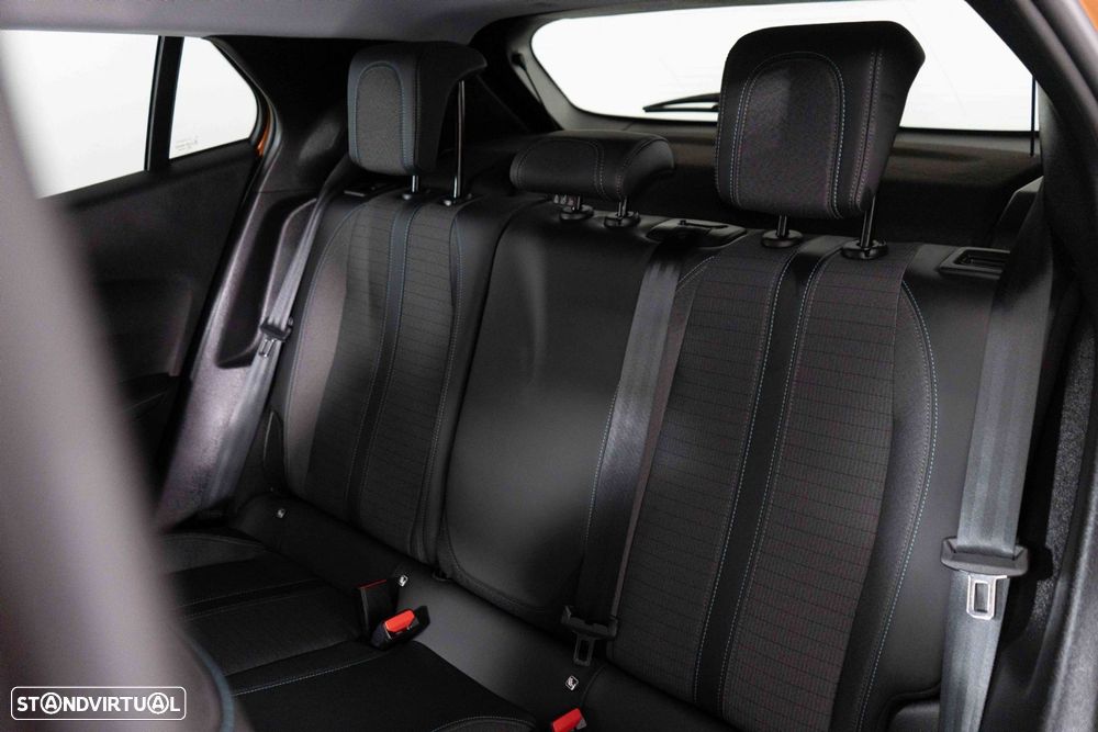 Peugeot 2008 1.2 PureTech Allure Pack - 10