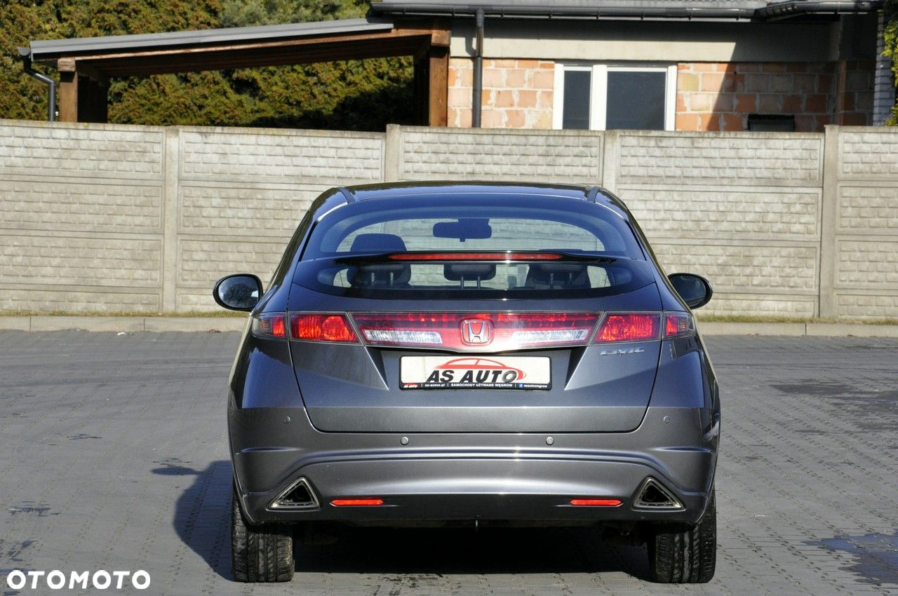 Honda Civic 1.8 Sport - 31
