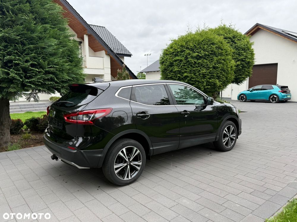 Nissan Qashqai 1.7 dCi Xtronic ALL-MODE 4x4i TEKNA - 14