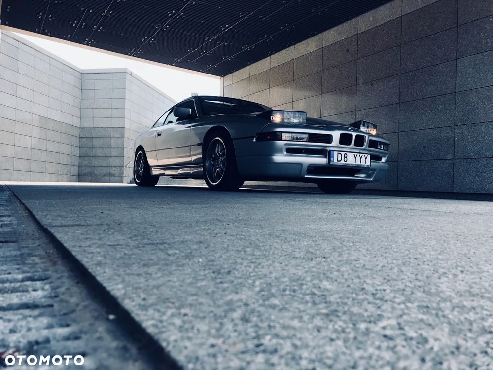 BMW Seria 8 - 20