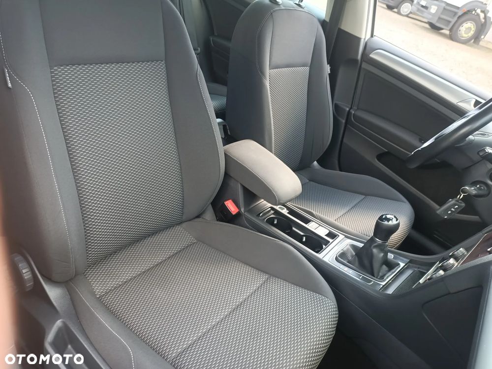 Volkswagen Golf Variant 1.6 TDI (BlueMotion Technology) Trendline - 21