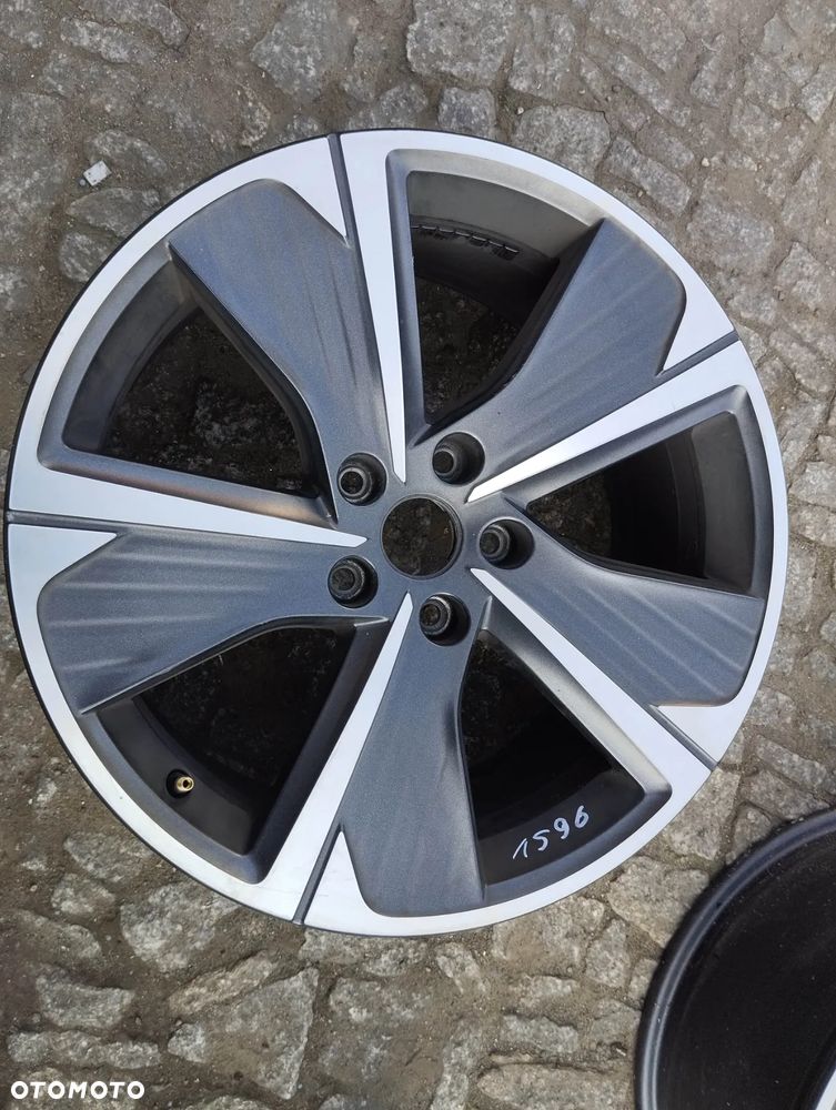 Felga Seat Cupra Formentor 5x112 18 8J 5FF601025N - 1