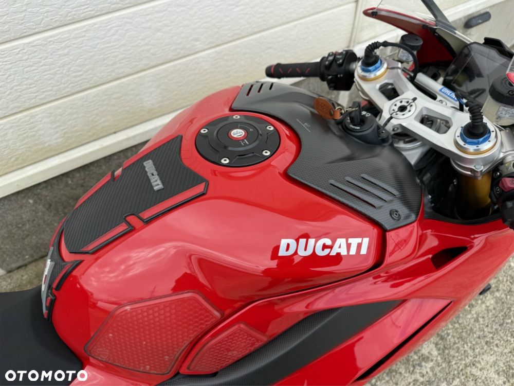 Ducati Panigale V4S - 12