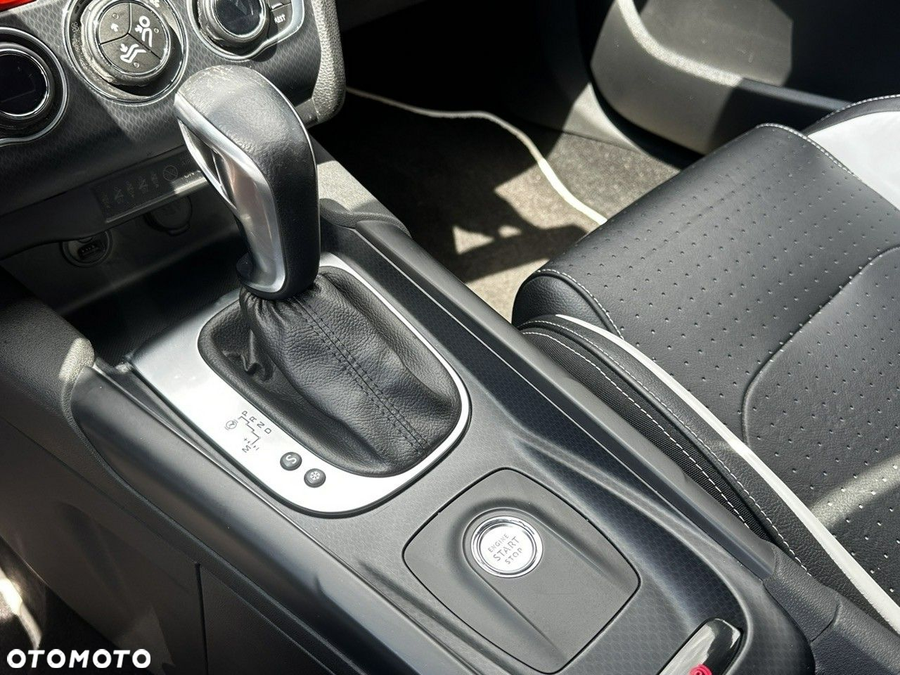 DS Automobiles DS 4 - 24