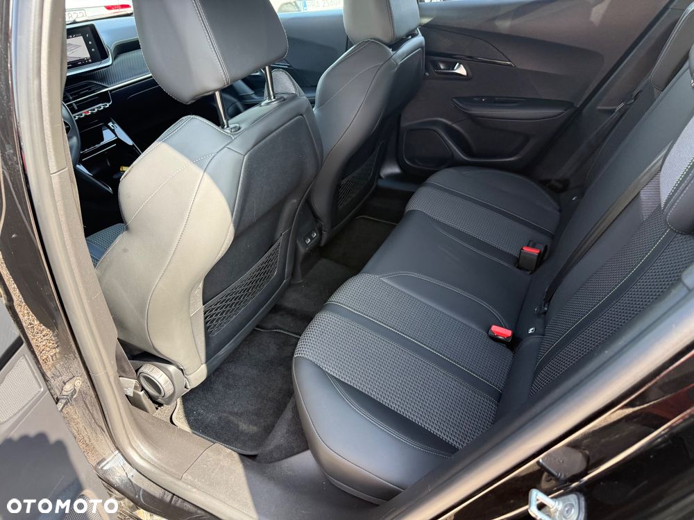Peugeot 2008 PureTech 130 GT S&S EAT8 - 13