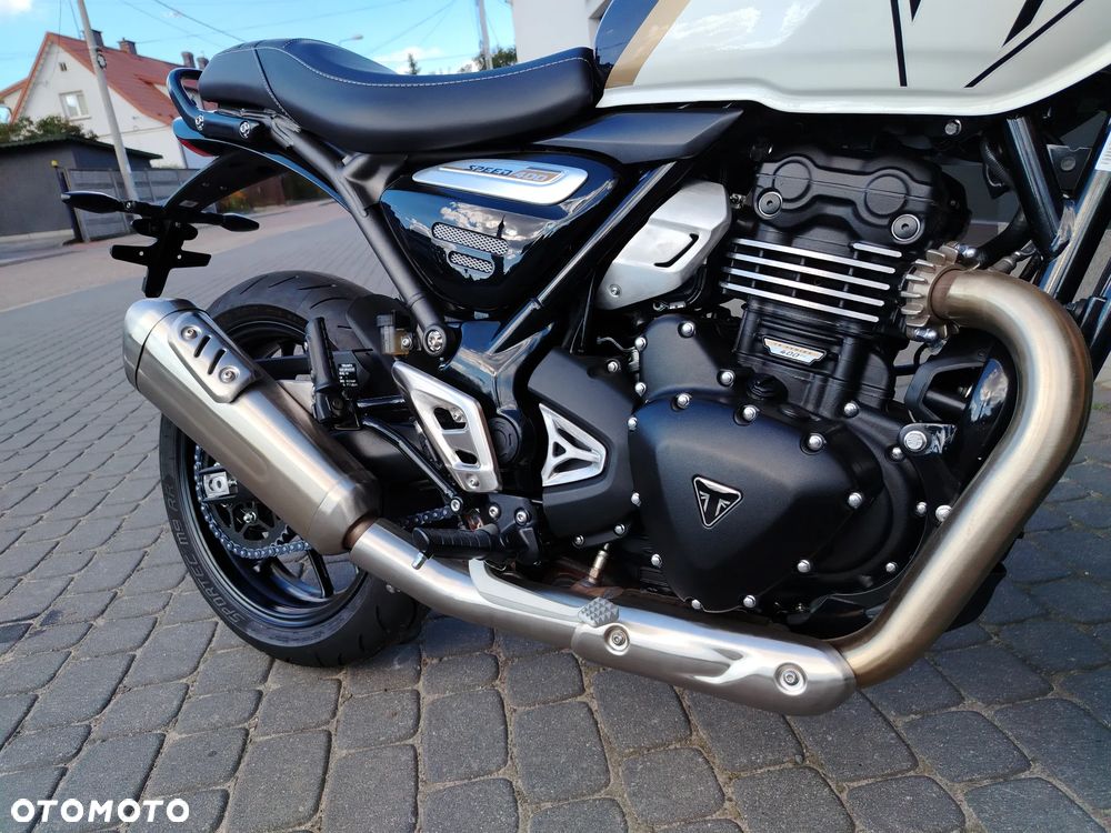 Triumph Speed Four - 10