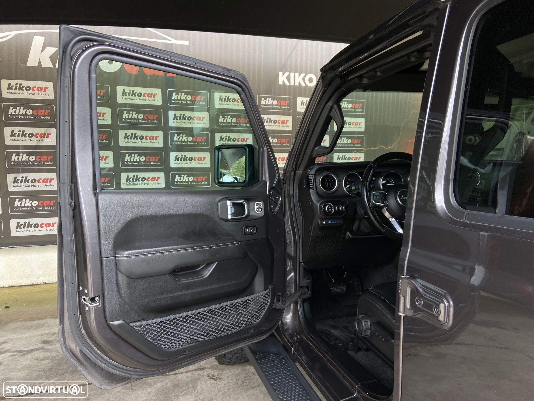 Jeep Wrangler Unlimited 2.0 TG 4xe Sahara - 9